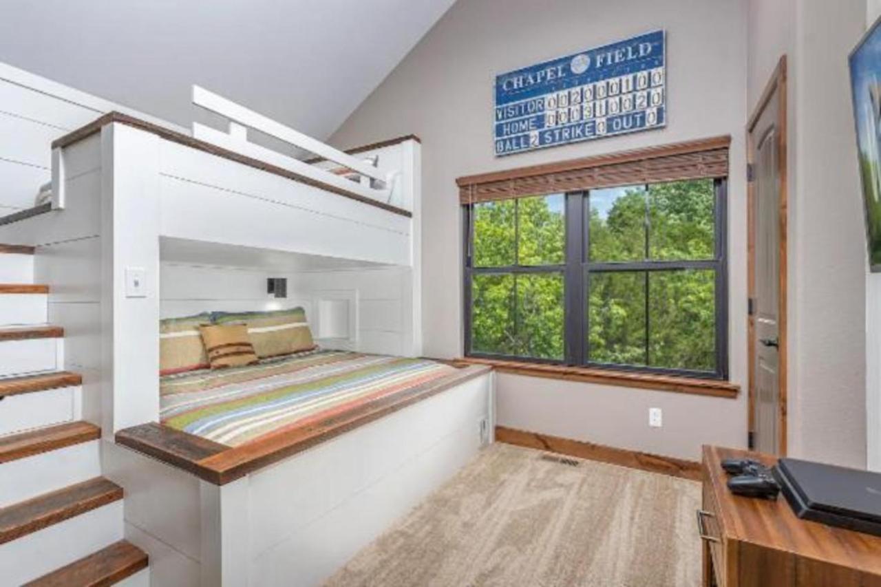 Premier Retreat With Hot Tub, Theater & Pool Table Villa Hollister Eksteriør bilde
